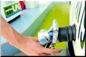 La baisse des matières premières secoue certains mais profitera à beaucoup