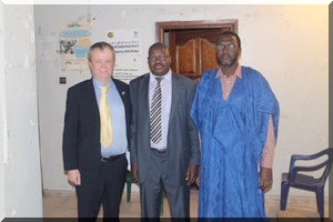 L’ambassadeur des Etats-Unis en Mauritanie rencontre les dirigeants de SOS Esclaves, d’IRA-Mauritanie et d’El Hor