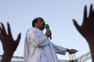 Mauritanie: un président en campagne, mais trop près de ses sous