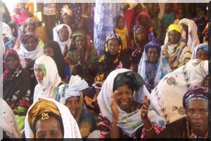 Pour la Paix Sociale, les grands axes de la Caravane du Réseau des Femmes Parlementaires de Mauritanie sur le terrain étaient visibles	