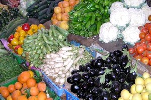Vidéo. Mauritanie: Ramadan, le marché fortement approvisionné en légumes et fruits du Maroc