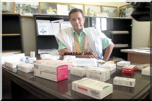 Saisie de 120 variétés de médicaments contrefaits à Nouakchott … [Photos et Vidéo]