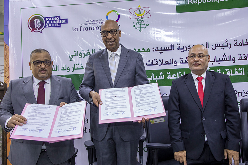 La convention d'implantation de Radio Jeunesse Sahel en Mauritanie signée le 04 juillet 2022 à Nouakchott