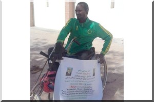Sur son fauteuil roulant, Sidaty Ould Nave effectue le parcours Rosso-Nouakchott   