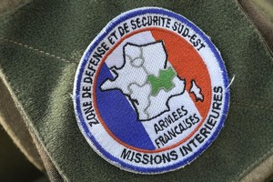 Paris : passionné par l’armée, un mauritanien de 21 ans se faisait passer pour un caporal chef