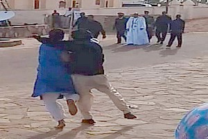 Tidjikja : Un homme qui courait en direction du président, arrêté de justesse