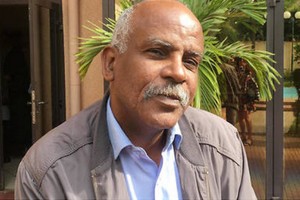 L’écrivain mauritanien Mbareck Ould Beyrouk, un des 6 finalistes du Prix Orange du Livre en Afrique 2022 