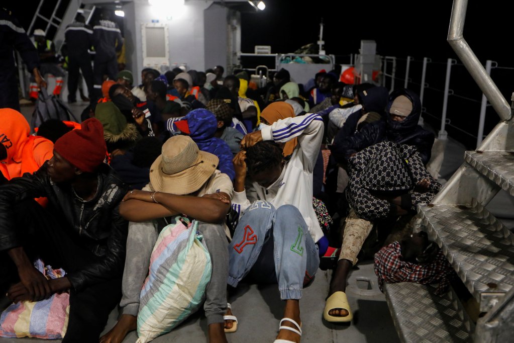 Dix-sept migrants meurent sur la route des Canaries