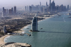 Émirats arabes unis: une carte de résidence permanente pour les investisseurs