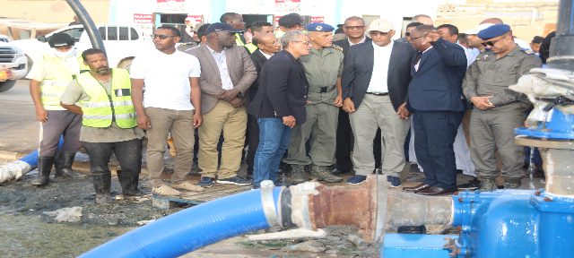  Le ministre de l’hydraulique insiste sur la nécessité d’accélérer l’évacuation des eaux stagnantes à Nouakchott
