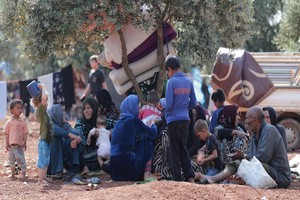 Syrie : l'ONU craint une « catastrophe humanitaire », Moscou dément viser des civils