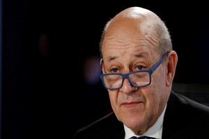 Sécurisation du Sahel : Jean-Yves le Drian se livre à une rare critique des dirigeants de la région