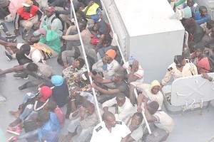 Plus de 100 migrants sénégalais sauvés en haute mer par la marine mauritanienne