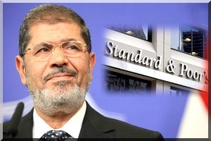 Standard & Poor's baisse la note de l'Egypte de B à B-, perspective négative