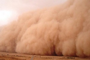 Un mort dans une tempête de sable à Gabou