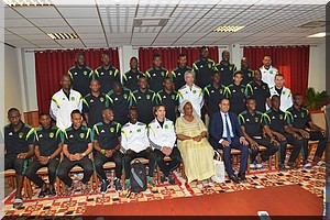 MJS : La Ministre de la Jeunesse et des Sports visite l’équipe nationale [PhotoReportage]