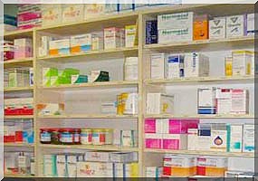 Distribution et vente de médicaments: Le foutoir érigé en système. 