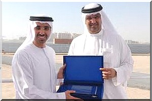 Les Emirats Arabes Unis lancent un projet d’énergie solaire en Mauritanie