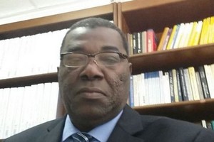 Sciences : Toka Diagana à la tête du Département Mathématiques du 