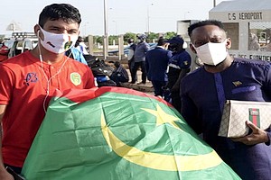 Sénégal : Ziz FASHION à l’AIBD pour accueillir les Mourabitounes