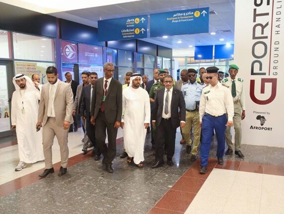 Le ministre de l’équipement et des transports effectue une visite d’inspection à l’aéroport international de Nouakchott