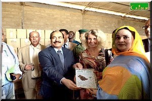 Le PAM réceptionne 153 tonnes de dattes offertes par le Royaume d'Arabie Saoudite pour les cantines scolaires en Mauritanie [PhotoReportage]