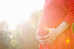 Etats-Unis : accès limité sur le sol américain pour les femmes enceintes étrangères