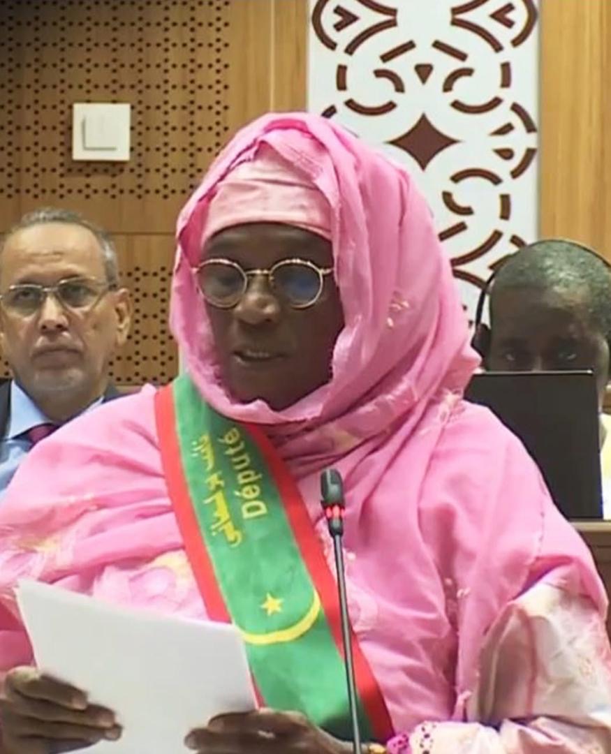 Ghazouani encouragé à prolonger son règne : Djeinaba Abdoul monte au créneau