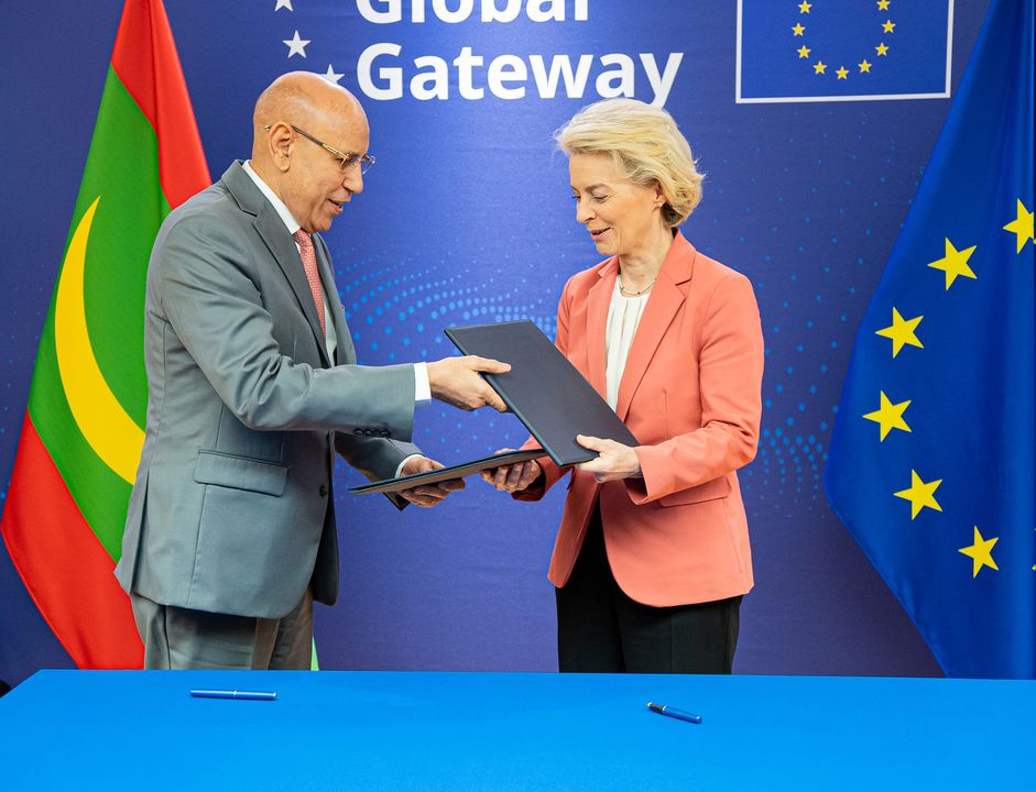 Le Président de la République signe deux documents avec la Commission européenne