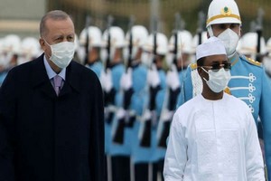 Après sa tournée africaine, Recep Tayyip Erdogan reçoit le Tchadien Mahamat Idriss Déby