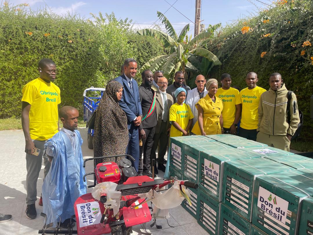 La commune de Ghabou reçoit un lot de  matériel agricole de l’ambassade du Brésil 