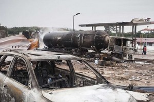 Ghana: 6 morts dans un incendie et des explosions dans des stations-service