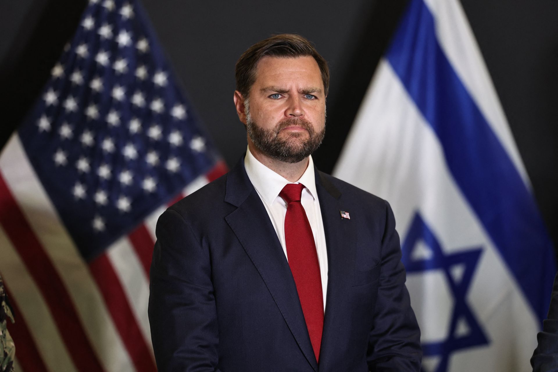  J. D. Vance critique le vote du Parlement israélien sur l'annexion de la Cisjordanie occupée