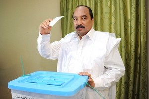Mauritanie : troisième mandat, Aziz ou les islamistes