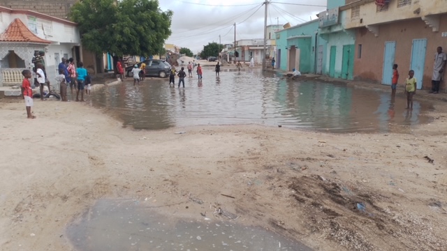 Nouakchott : après la pluie, sale temps