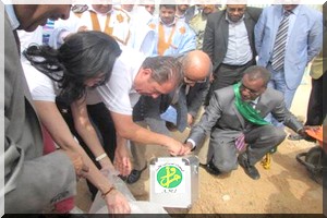  Pose de la première pierre d'un centre d'ophtalmologie à Nouadhibou 