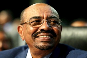 Trump lève les sanctions américaines contre le Soudan, après 20 ans d'embargo