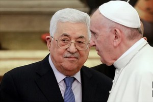 Le pape François reçoit Mahmoud Abbas, les deux hommes évoquent 