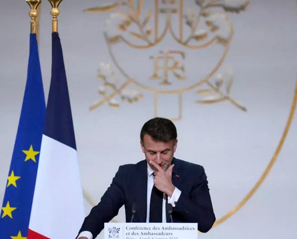 «La France n'est pas en recul en Afrique, elle est simplement lucide et se réorganise», affirme Emmanuel Macron