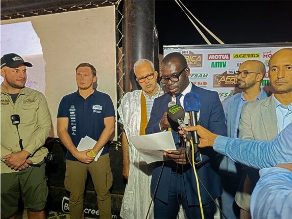 Le rallye Africa Eco Race amorce sa première étape en territoire mauritanien 