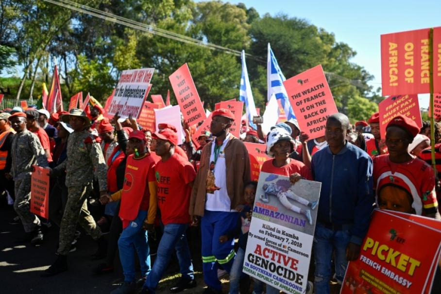 Afrique du Sud : manifestation contre la présence française en Afrique