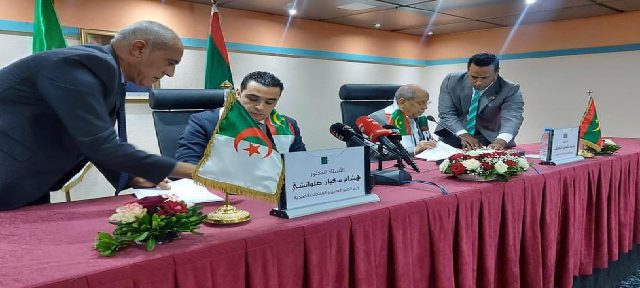 Signature d’un protocole de coopération dans le domaine des Pêches entre la Mauritanie et l’Algérie
