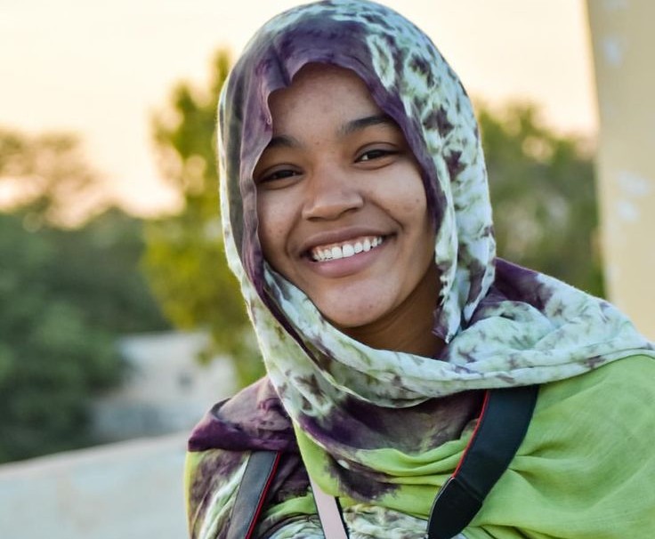 La personne à suivre. Aliya Abass, très indépendante reporter sur téléphone mobile en Mauritanie