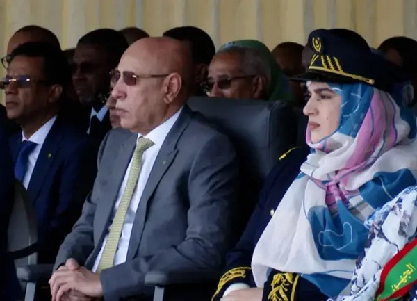 Pose de la première pierre par le président Ghazouani de la première centrale hybride dans le pays financée par le secteur privé 