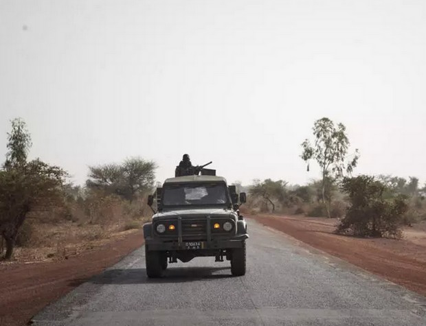 Mali Comment Comprendre Les Changements La T te De L arm e Et La Mali Comment Comprendre Les Changements La T te De L arm e Et La