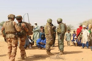 Mali: l’arrivée de la junte n’affecte pas les opérations militaires contre le terrorisme