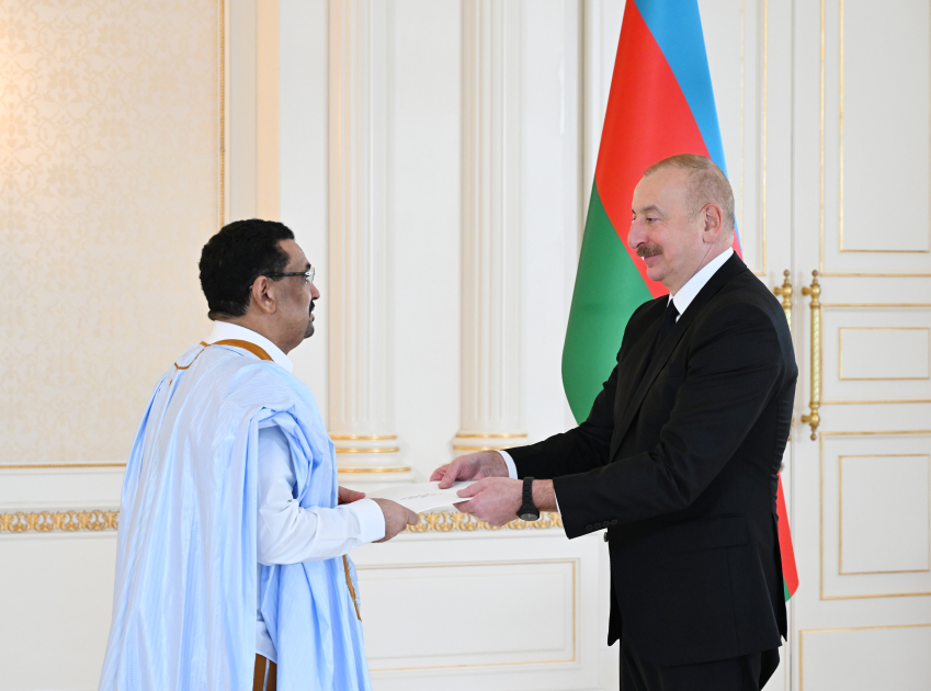 Le président Aliyev reçoit les lettres de créance du nouvel ambassadeur de Mauritanie en Azerbaïdjan