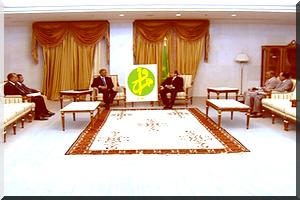 Le Chef de l'Etat reçoit le staff du ministère des pêches et de l'économie maritime