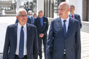 Tunisie: l'UE fait part de ses «appréhensions» quant à la situation politique