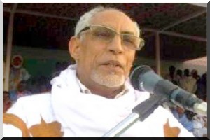 Un ancien chef d’état major appelle le Président à la démission